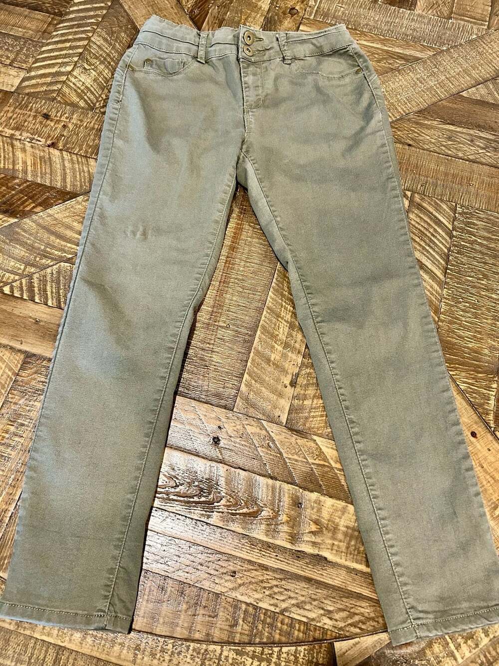 Unpublished Green Skinny Jeans Size 28